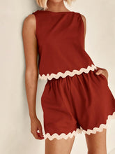 Load image into Gallery viewer, Contrast Trim Sleeveless Top and Shorts Set