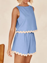 Load image into Gallery viewer, Contrast Trim Sleeveless Top and Shorts Set