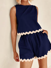 Load image into Gallery viewer, Contrast Trim Sleeveless Top and Shorts Set