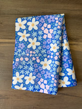 Load image into Gallery viewer, Flower Power Hand Towel