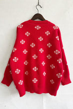 Load image into Gallery viewer, Pearl Detail Round Neck Long Sleeve Sweater
