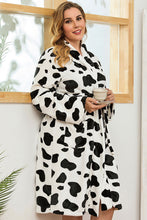 Load image into Gallery viewer, Plus Size Printed Tie Waist Robe with Pocket