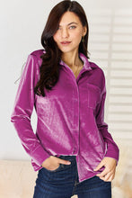 Load image into Gallery viewer, Pocketed Button Up Long Sleeve Shirt