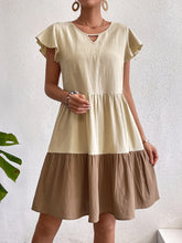 Load image into Gallery viewer, Color Block Cap Sleeve Mini Dress