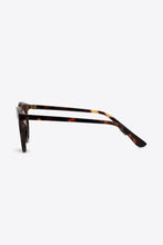 Load image into Gallery viewer, Tortoiseshell Round Polycarbonate Sunglasses