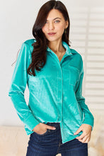 Load image into Gallery viewer, Pocketed Button Up Long Sleeve Shirt