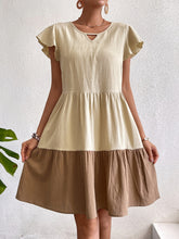 Load image into Gallery viewer, Color Block Cap Sleeve Mini Dress