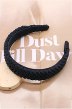 Load image into Gallery viewer, Retro Style Knitted Headband