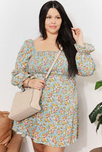 Load image into Gallery viewer, SHOMICO Medium PU Leather Handbag