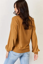 Load image into Gallery viewer, HYFVE Round Neck Long Sleeve Top