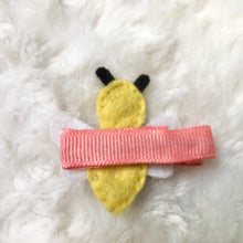 Load image into Gallery viewer, Happy Insect Felt Hair Clips

