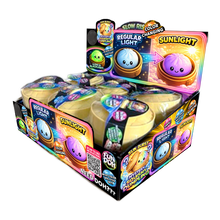 Load image into Gallery viewer, Color Changing Dumpling Squishy fidget- Due June 8 - PRE-ORDER JUNE 19
