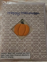 Load image into Gallery viewer, Happy Halloween Blank Card with Fused Glass Pumpkin
