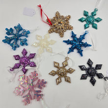 Load image into Gallery viewer, Snow flake ornaments
