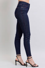 Load image into Gallery viewer, Judy Blue Full Size Heart Shaped Back Pockets Skinny Jeans
