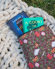 Load image into Gallery viewer, Book / Tablet Sleeve | A Court of Thorns and Roses
