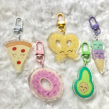 Load image into Gallery viewer, Pretzel Keychain
