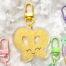 Load image into Gallery viewer, Pretzel Keychain
