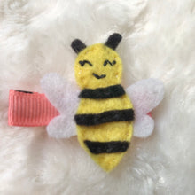 Load image into Gallery viewer, Happy Insect Felt Hair Clips

