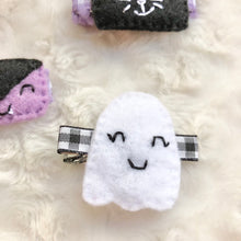 Load image into Gallery viewer, Spooky Felt Hair Clips
