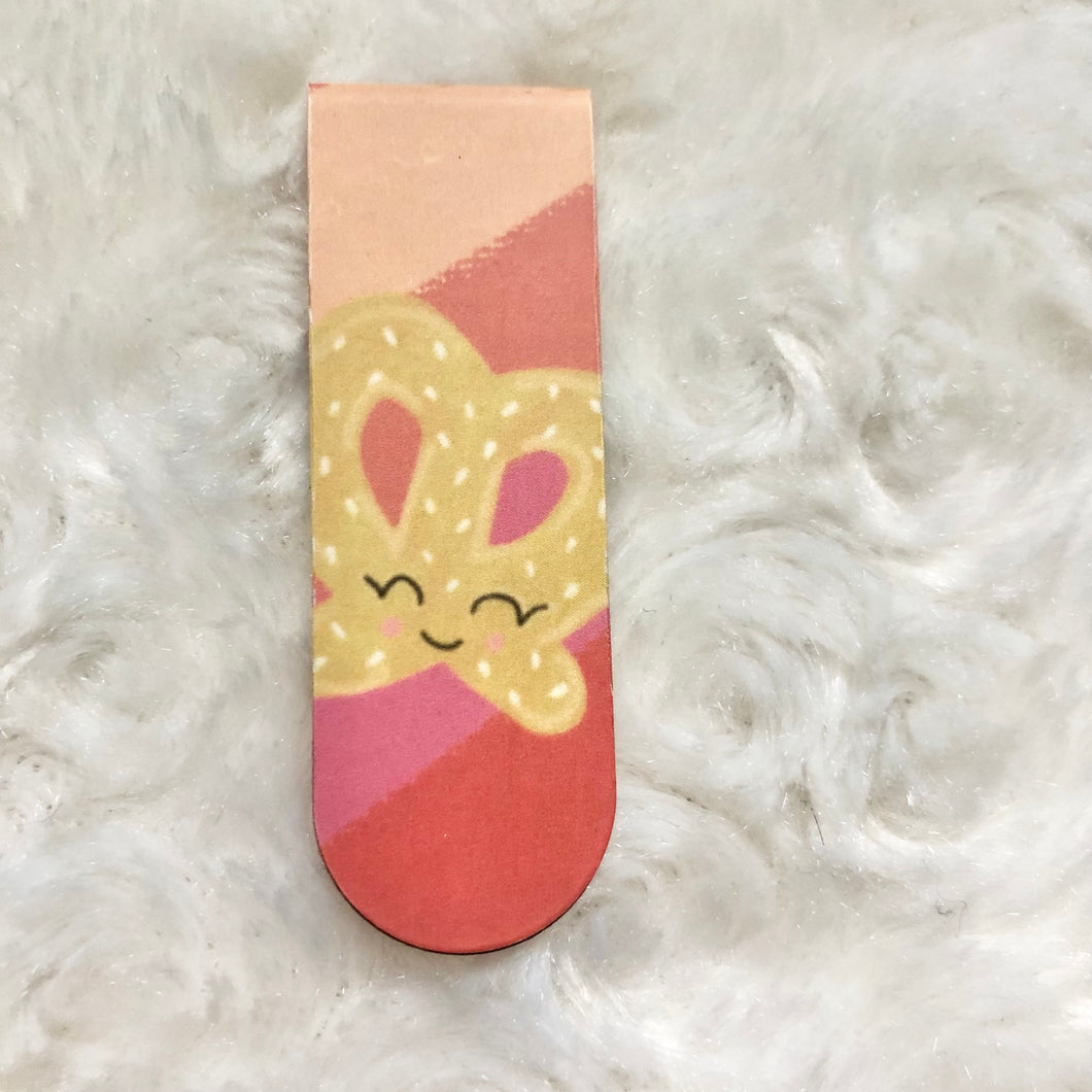 Pretzel Magnetic Bookmark