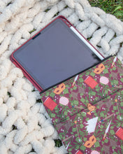 Load image into Gallery viewer, Book / Tablet Sleeve | A Court of Thorns and Roses
