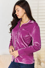Load image into Gallery viewer, Pocketed Button Up Long Sleeve Shirt

