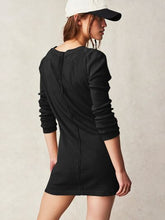 Load image into Gallery viewer, Waffle-Knit Round Neck Long Sleeve Sweater
