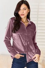Load image into Gallery viewer, Pocketed Button Up Long Sleeve Shirt
