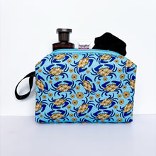 Load image into Gallery viewer, Maryland Blue Crab Neoprene Travel Toiletry Bag
