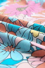 Load image into Gallery viewer, Plus Size Floral Round Neck Tank
