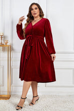 Load image into Gallery viewer, Plus Size Surplice Neck Balloon Sleeve Tie Belt Midi Dress
